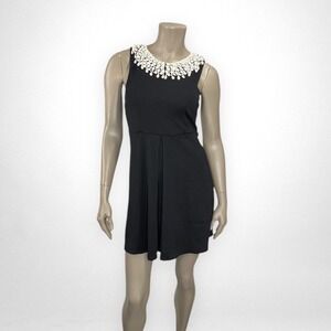 FREE PEOPLE Small Waffle Knit‎ Black Dress With Crocheted Collar Sleeveless